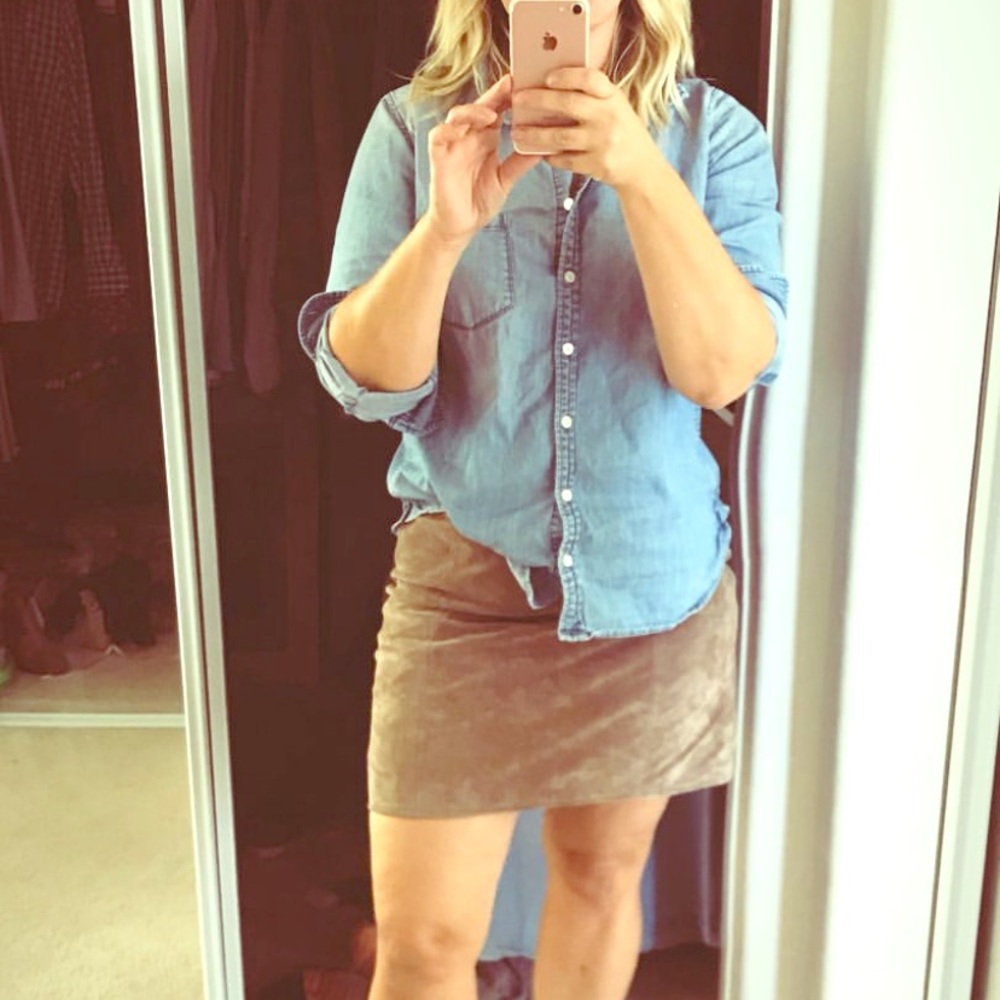 BlankNYC suede aline mini size 29